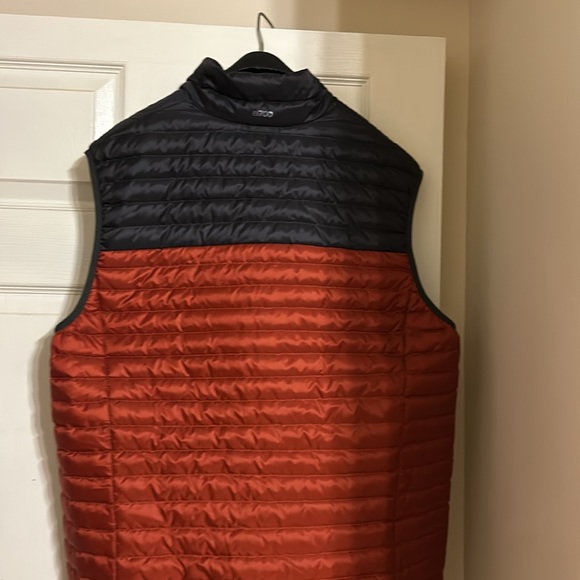 Eddie Bauer large vest - Picture 6 of 6